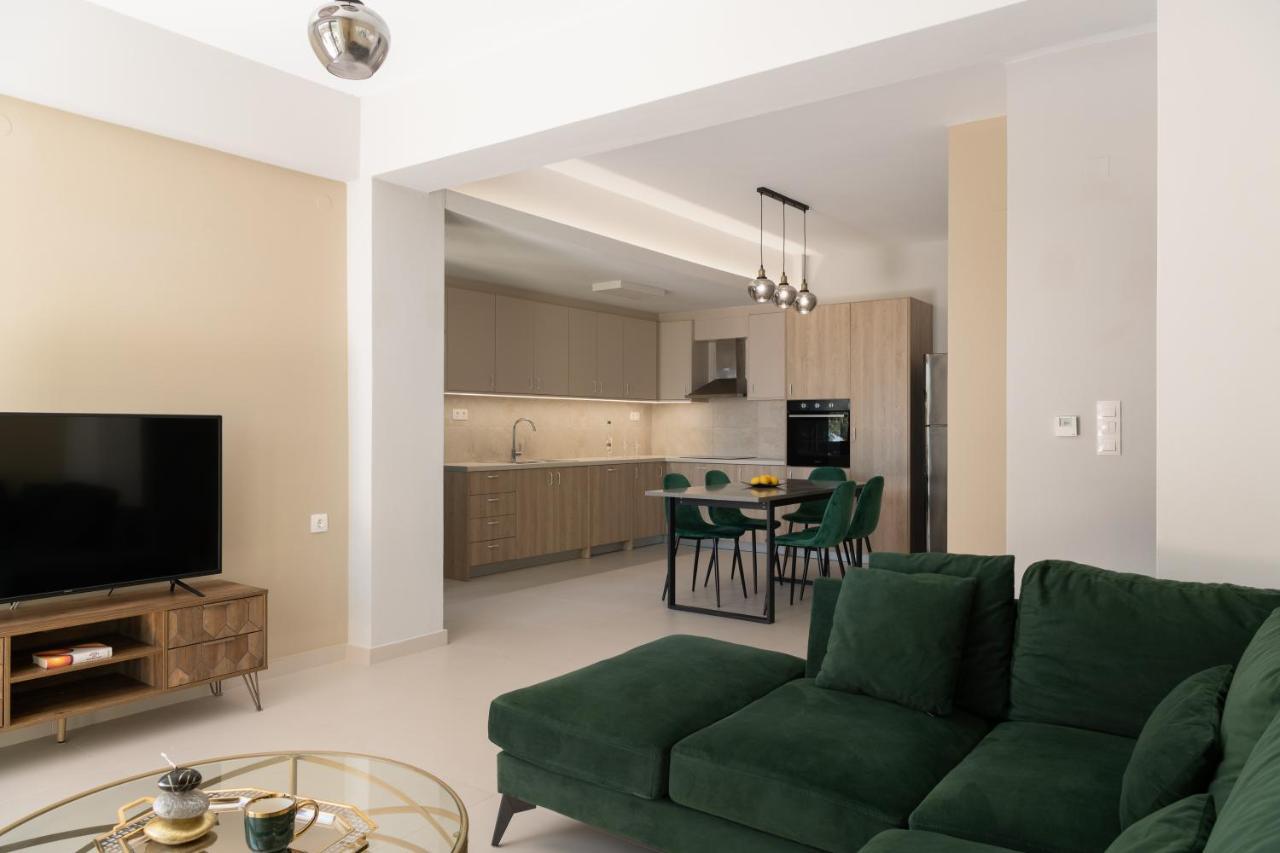 Mela Luxury Apartments Maroulas Bagian luar foto